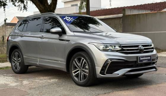 VOLKSWAGEN TIGUAN 2.0 300 TSI GASOLINA ALLSPACE R-LINE AUTOMÁTICO VOLKSWAGEN TIGUAN 2.0 300 TSI GASOLINA ALLSPACE R-LINE AUTOMÁTICO